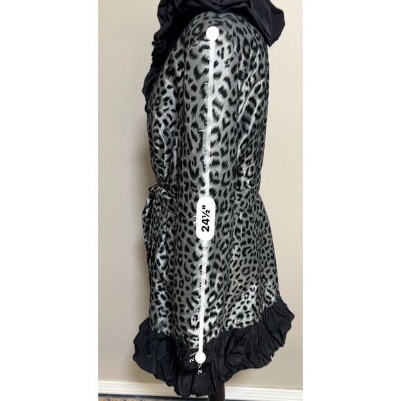 UbU pack your personality leopard print belted trench coat. Size L. - Picture 5 of 9